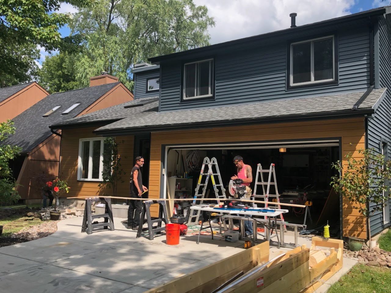 17166067708_17029400745_0_1704825922753