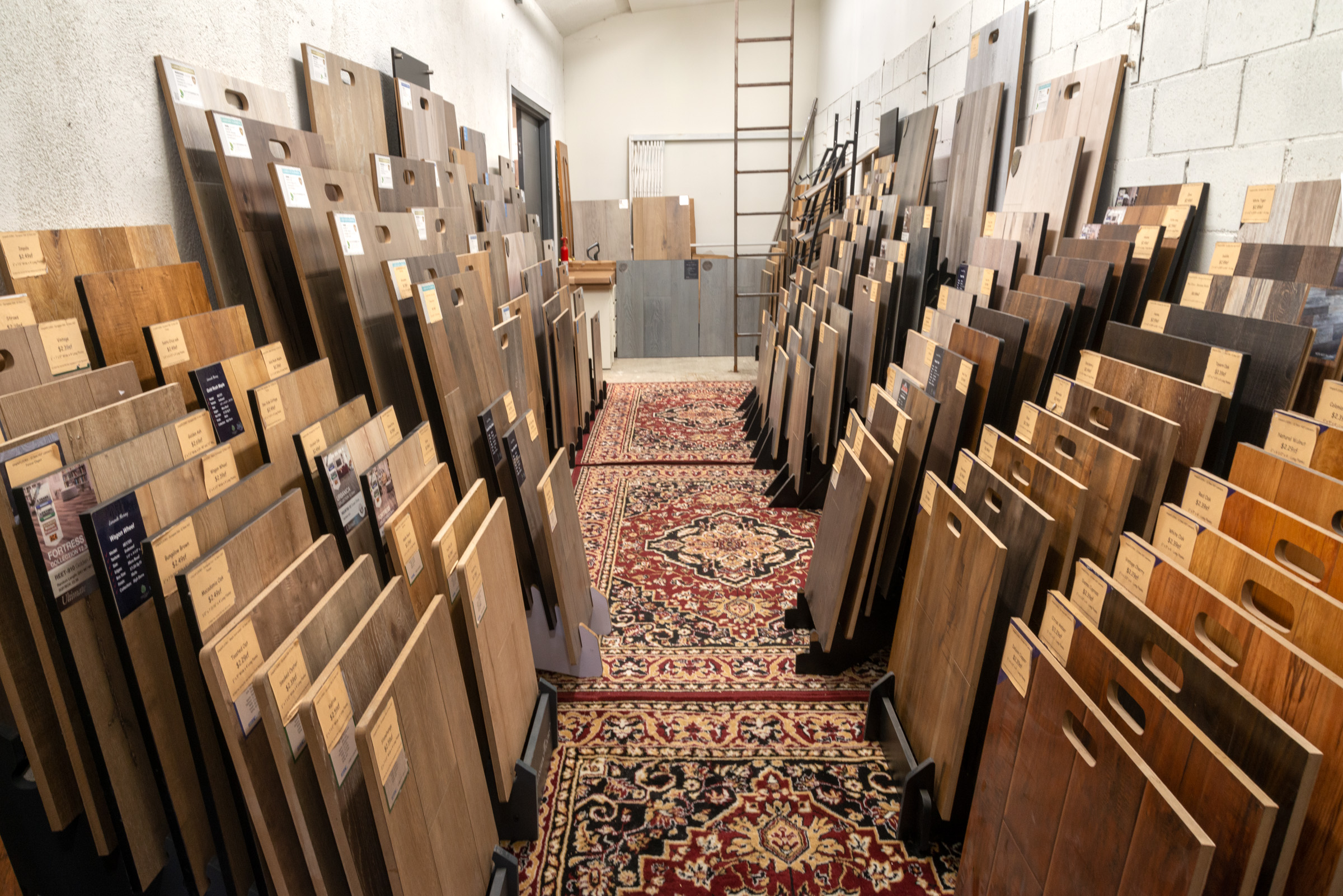 simpleFLOORS: Putting the World at Your Feet