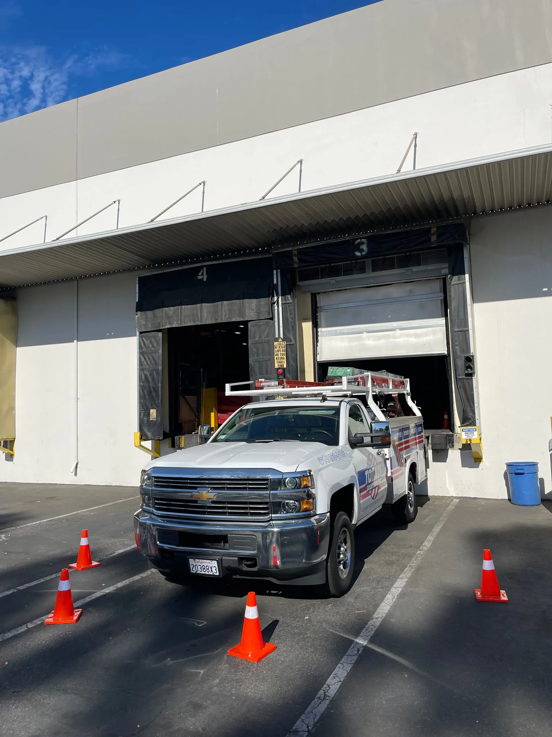 cdb270a8-8ad0-4464-8963-cebf55b91534-1920w