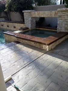 2-vegas-hardscape_75810