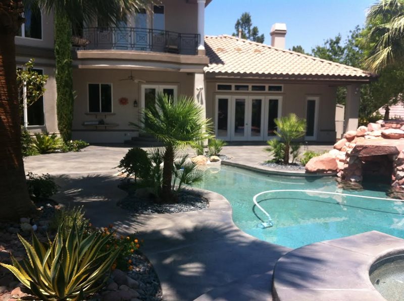 24-vegas-hardscape_75788