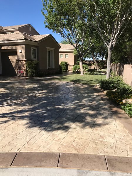 exterior-concrete-vegas-hardscape_95937